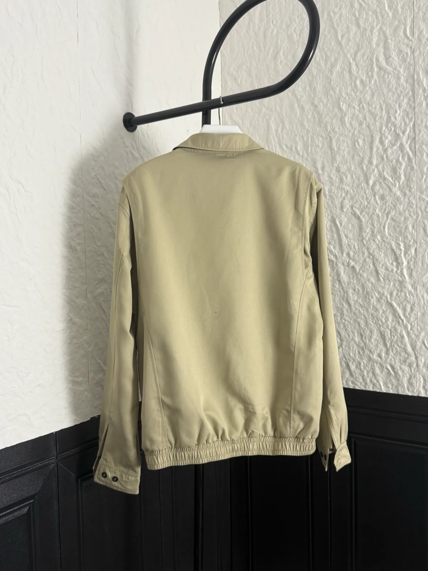 P340 Ralph Lauren Classic old money style stand collar executive veteran couple retro American stand collar zipper jacket - Exquisite small logo embroidery on the chest - Unisex design, versatile for men and women - Customized plaid lining, replica of the original version Size: S-XL